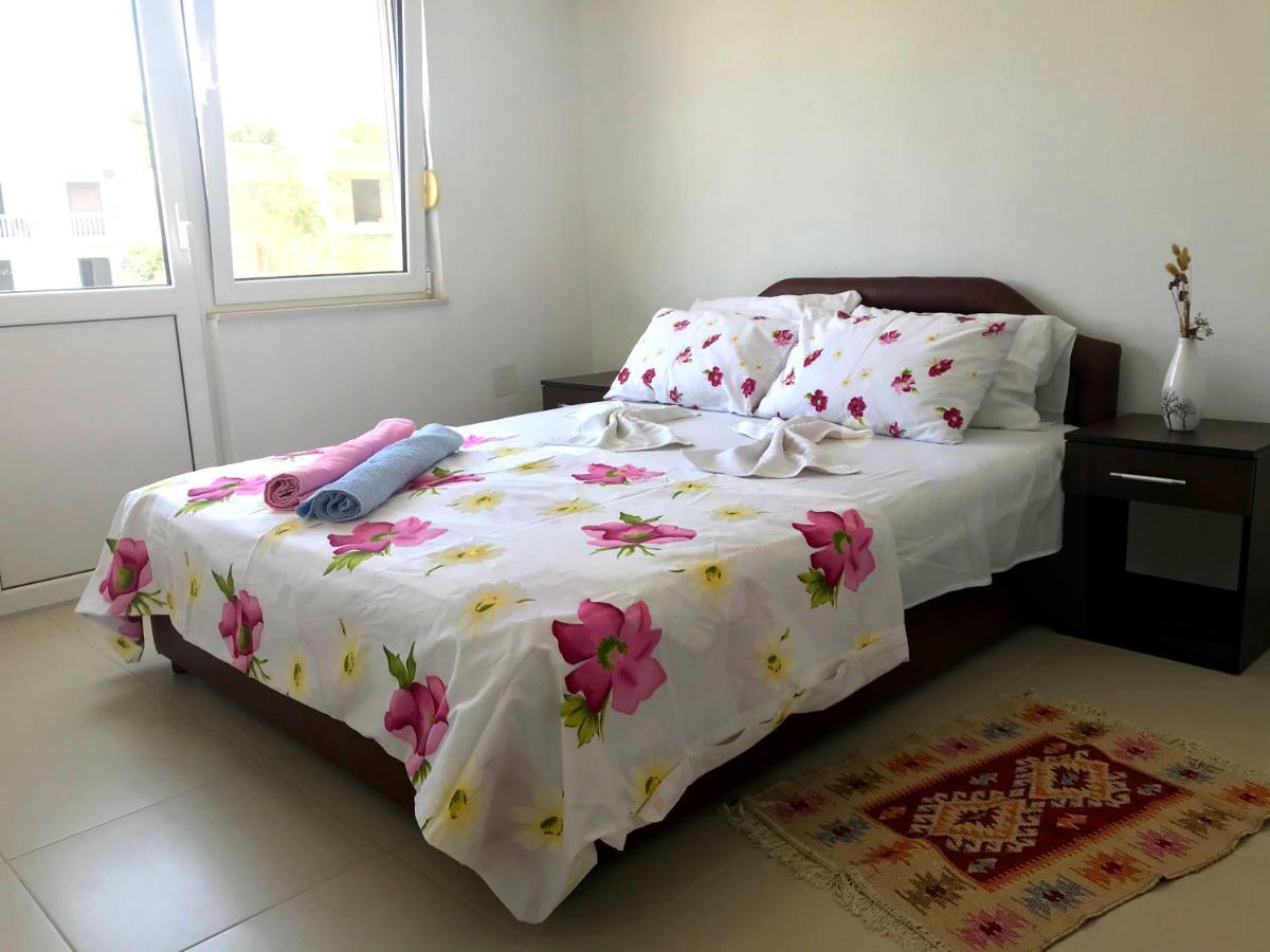 Apartments Kraja Улцин Екстериор снимка