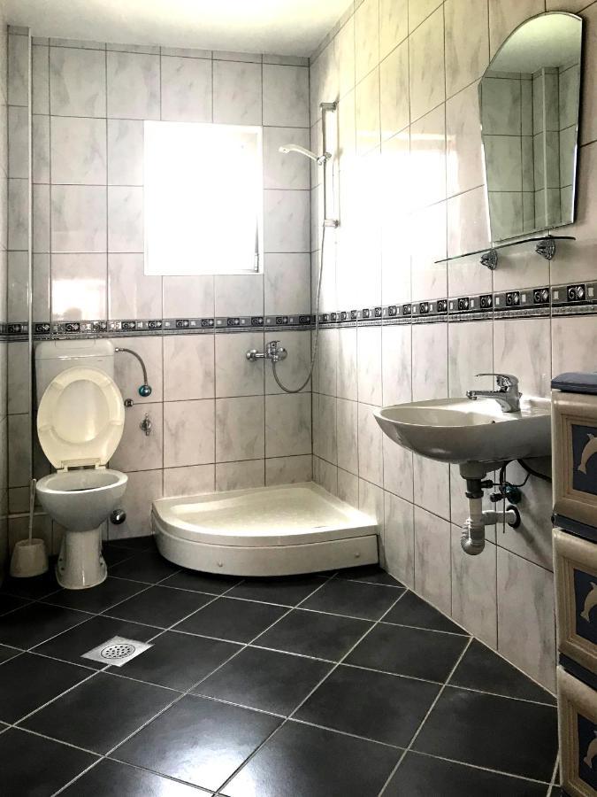 Apartments Kraja Улцин Екстериор снимка