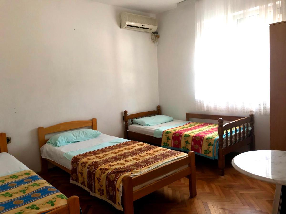 Apartments Kraja Улцин Екстериор снимка