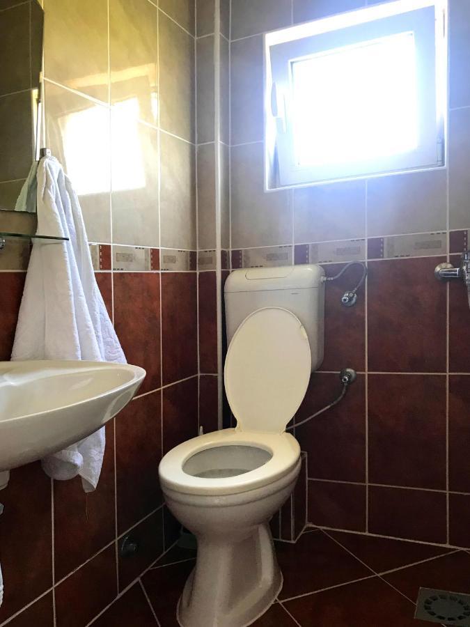 Apartments Kraja Улцин Екстериор снимка